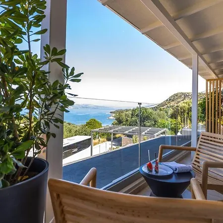 Thalassa View Апартаменты *