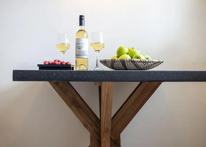 Thalassa View 아파트 *