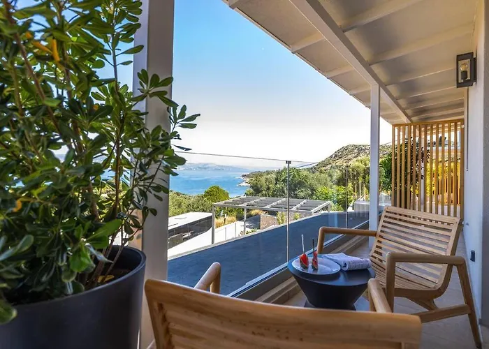 Thalassa View 아파트 *