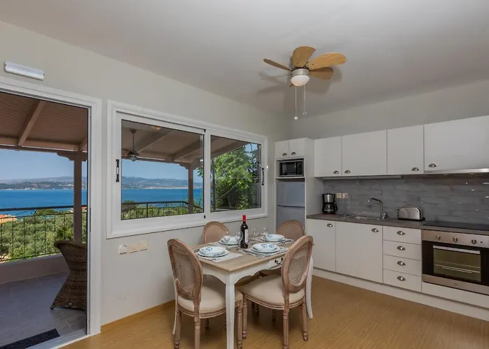 Thalassa View Apartamento *